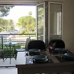 아파트호텔 Baia Dei Delfini 푸르나리