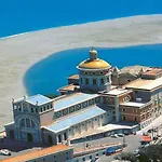 Hotel apartamentowy Baia Dei Delfini Furnari