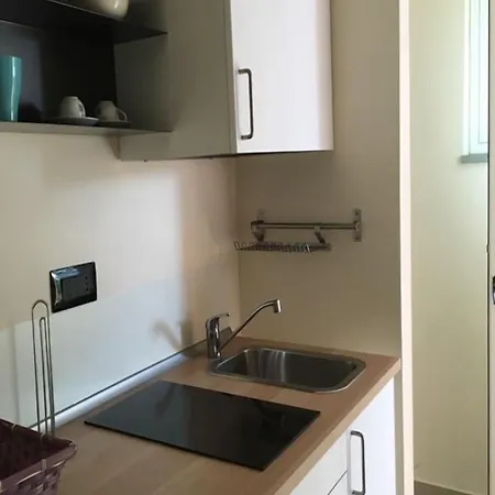 Baia Dei Delfini Aparthotel Furnari