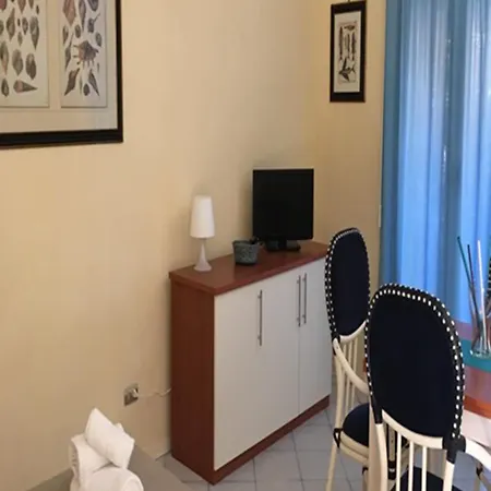 Baia Dei Delfini Hotel apartamentowy Furnari