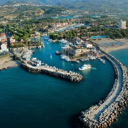 Baia Dei Delfini