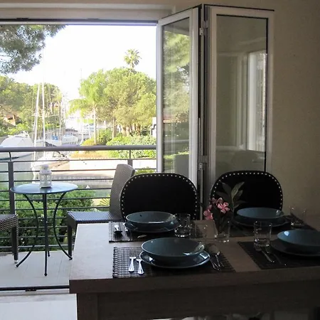 Aparthotel Baia Dei Delfini Furnari